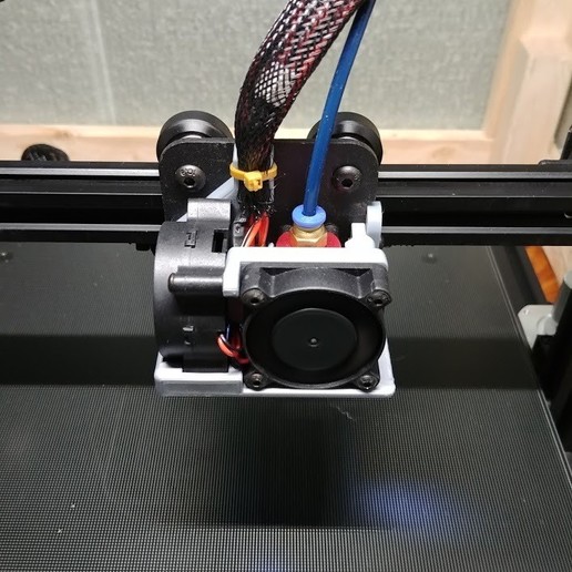 Download free 3D print files Red Squirrel Fan Shroud for Sunlu S8! 4010