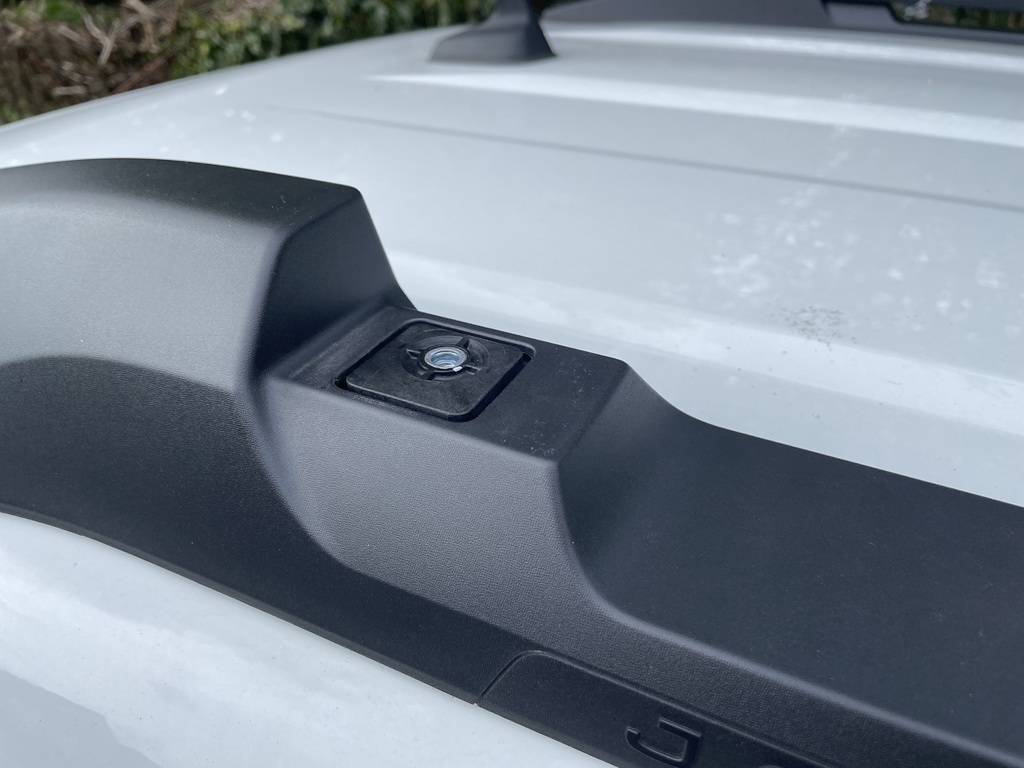 Free STL file Dacia Jogger 2022+ Modular Roof Bar Caps・3D printer model to download・Cults