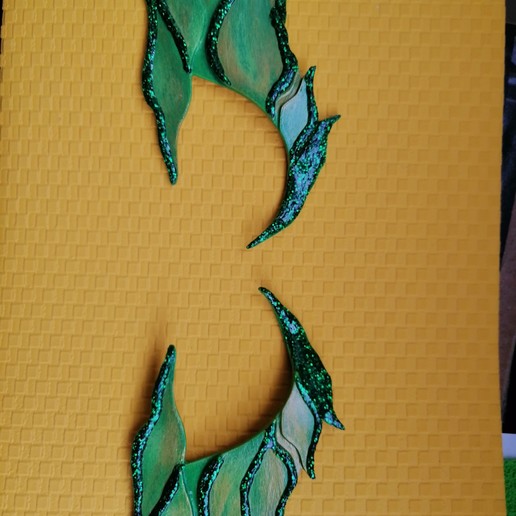 Download STL file Poison Ivy Leaves Eyebrow Eye mask • Model to 3D