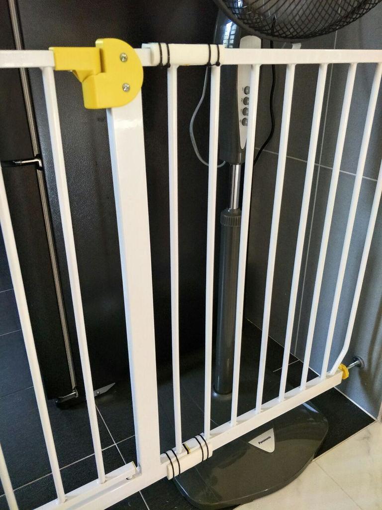 Free STL file Baby Gate Extender Mount (9cm @ 12cm)・3D printing design ...