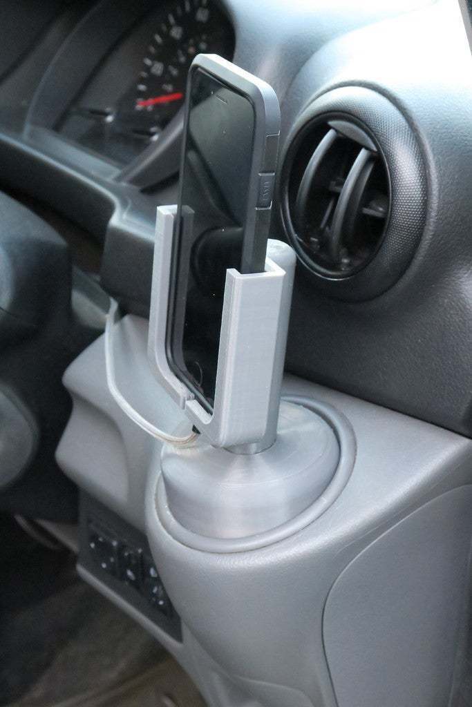 Free STL file iPhone Holder for Nissan NV200 📱・3D print design to