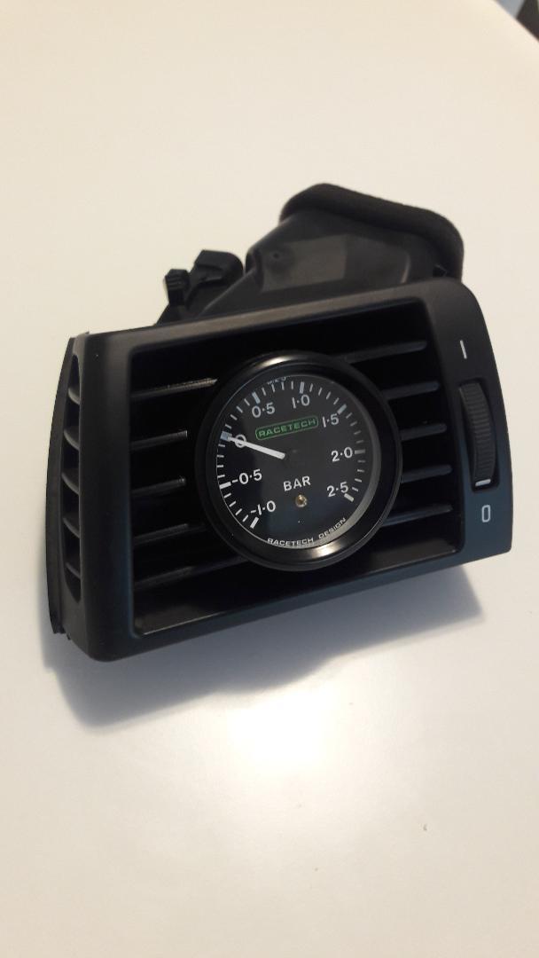 STL file Air pod boost gauge 52mm BMW E46・3D printing idea to download