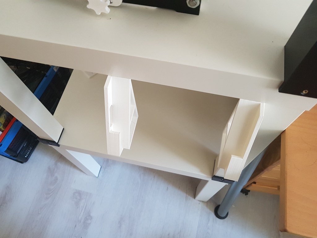 Free 3D file Ikea Lack Tablet Halter für Samsung TAB 2・3D printer model