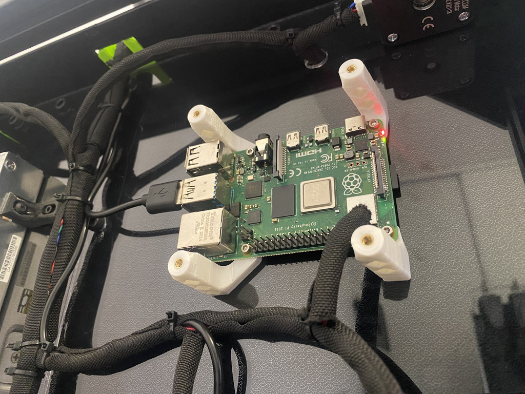 Free STL file Raspberry PI 4 80mm fan holder・3D printer design to ...