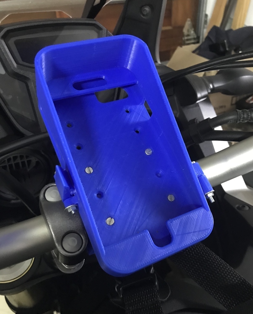 Free 3D file Motorcycle iPhone holder 🏍️・3D printable object to ...