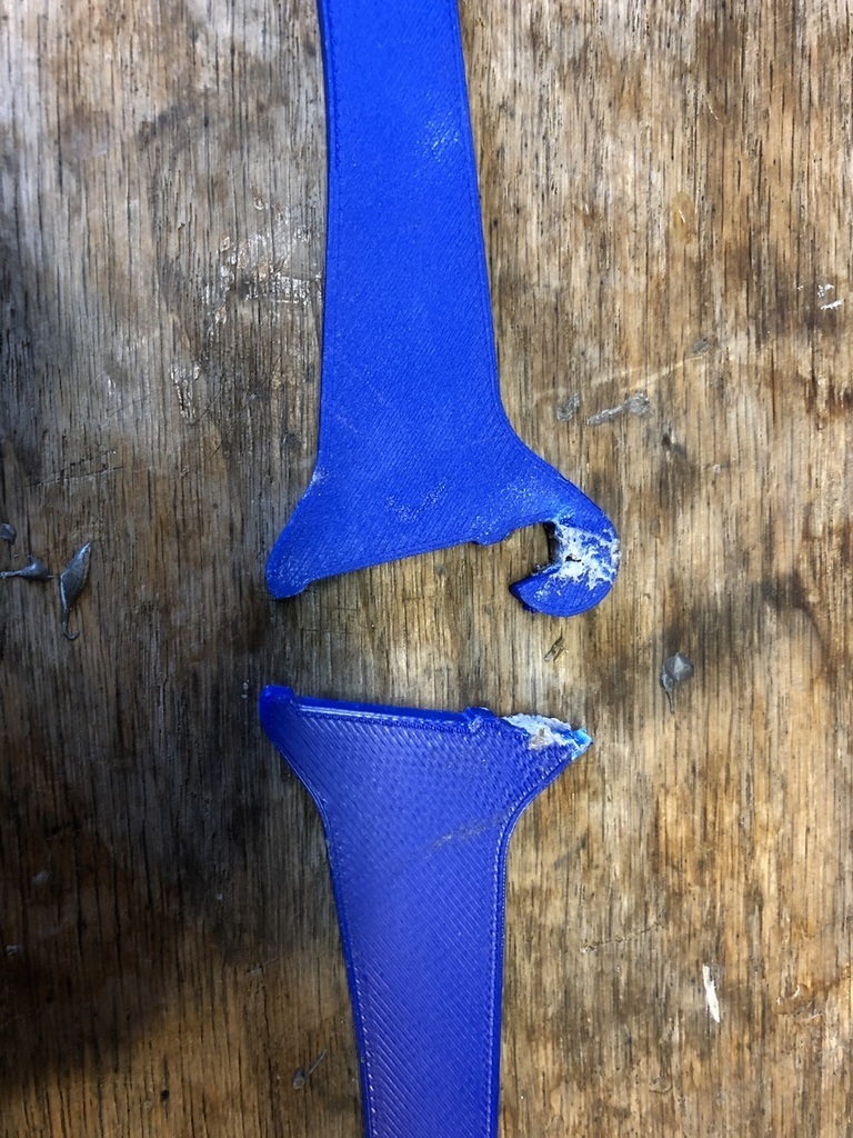 Free 3D file Flashforge Dreamer - Side loader Filament Spool Holder ...