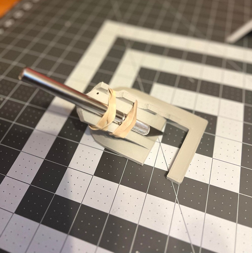 Free 3D file Universal Bevel Grip - 45 Degree Angle Cutter・3D printing ...