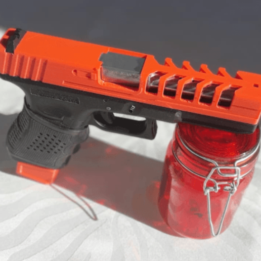 Download STL file Skeleton Slide for G18C WE Airsoft • 3D printable