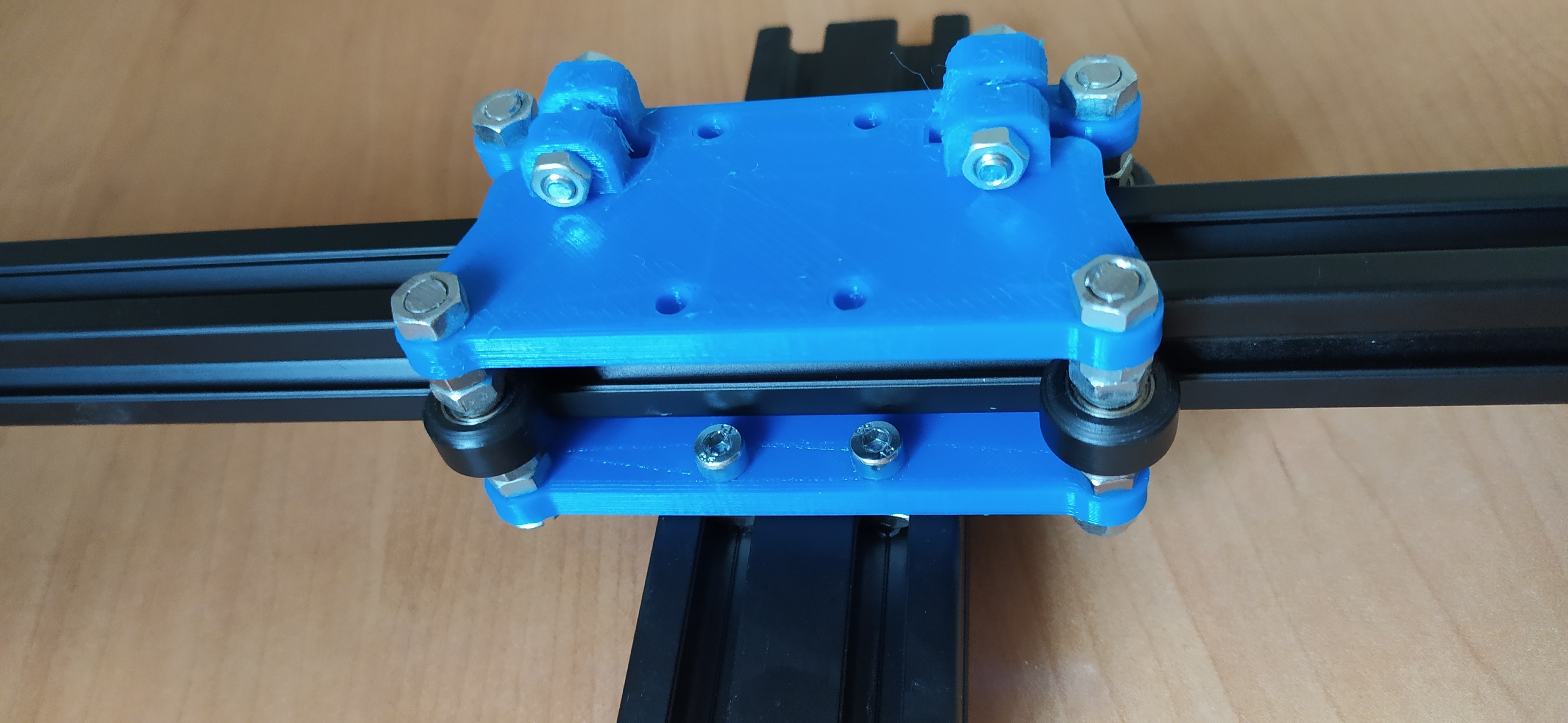Descargar archivo STL Adjustable Carriage for VSlot 2020 mm and 15 mm