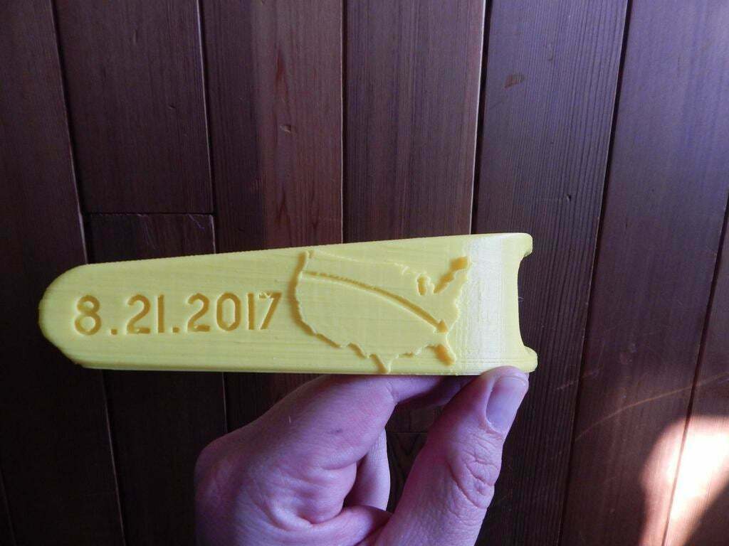 Free STL file Solar Eclipse Sunglasses ☀️・3D printable object to ...