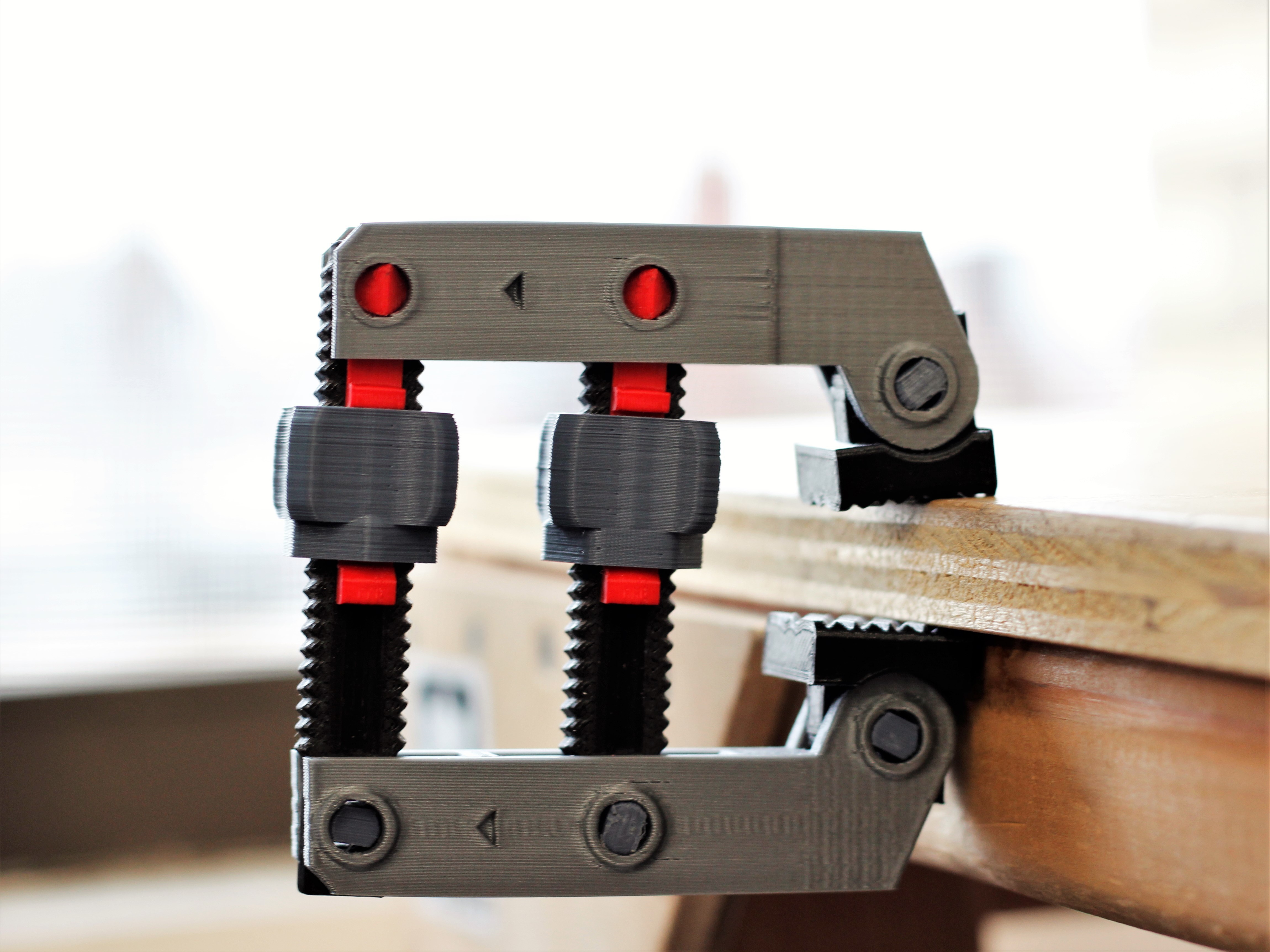 3D printing HandScrew Clamp • made with gCreate gMax 1.5XT+ ・ Cults