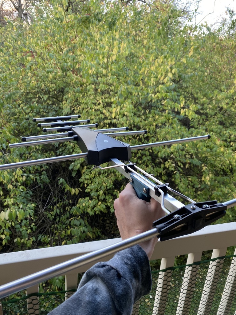 Free 3D file Yagi Antenna Pistol Grip 📶・3D print design to download・Cults