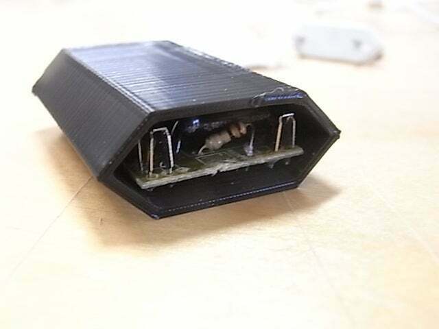 Free STL file charger case 📱・3D print design to download・Cults