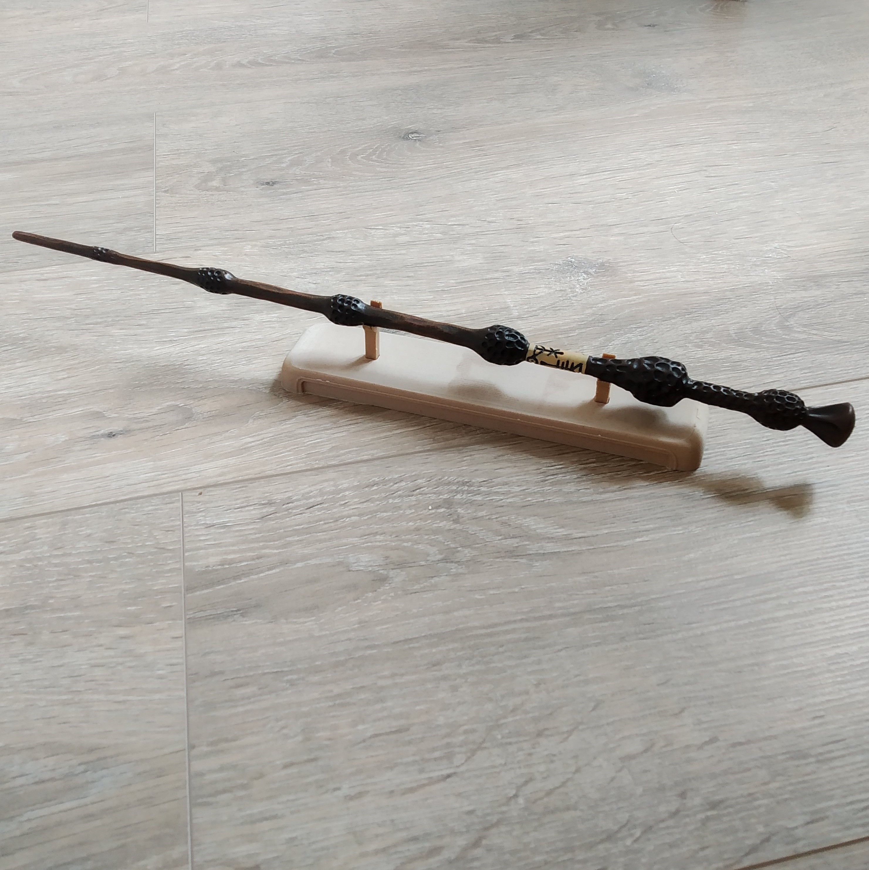 STL file Harry Potter wand holder 🎲・3D print design to download・Cults
