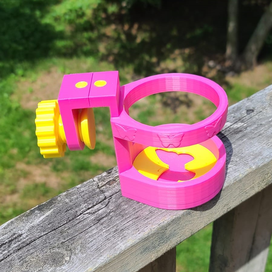 Free 3D file Bedside Water Bottle Holders (Clamped)・3D printable model