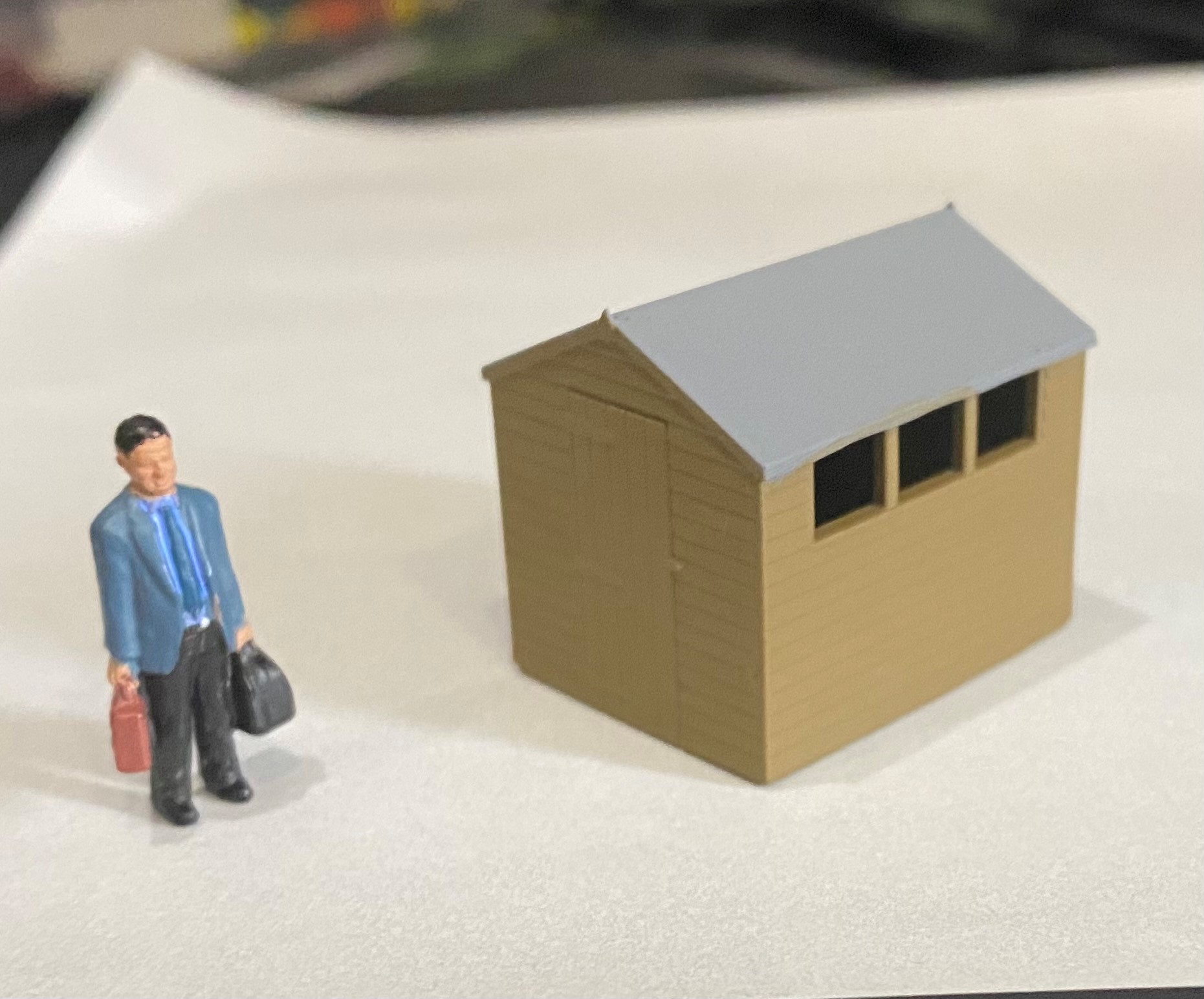 STL file Model Railway Garden Shed 8x6・3D printable model to download・Cults