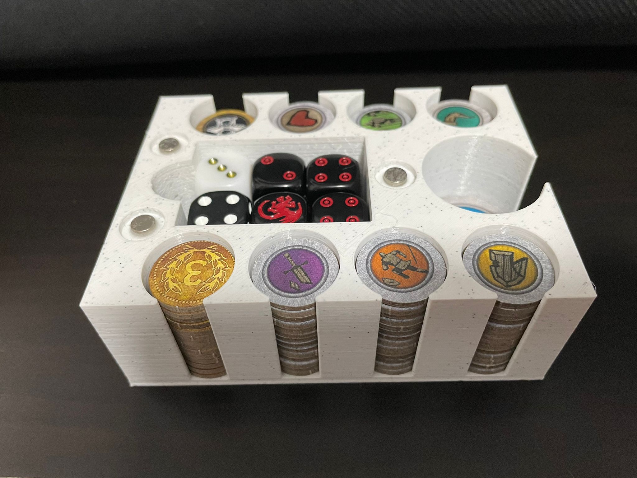 STL file Game of thrones dice and tokens box asoiaf 🎲・3D printable