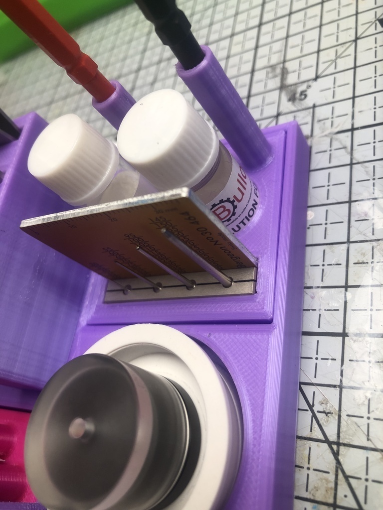 Free 3D file Watchmaker tool stand extension for hands・3D printer ...