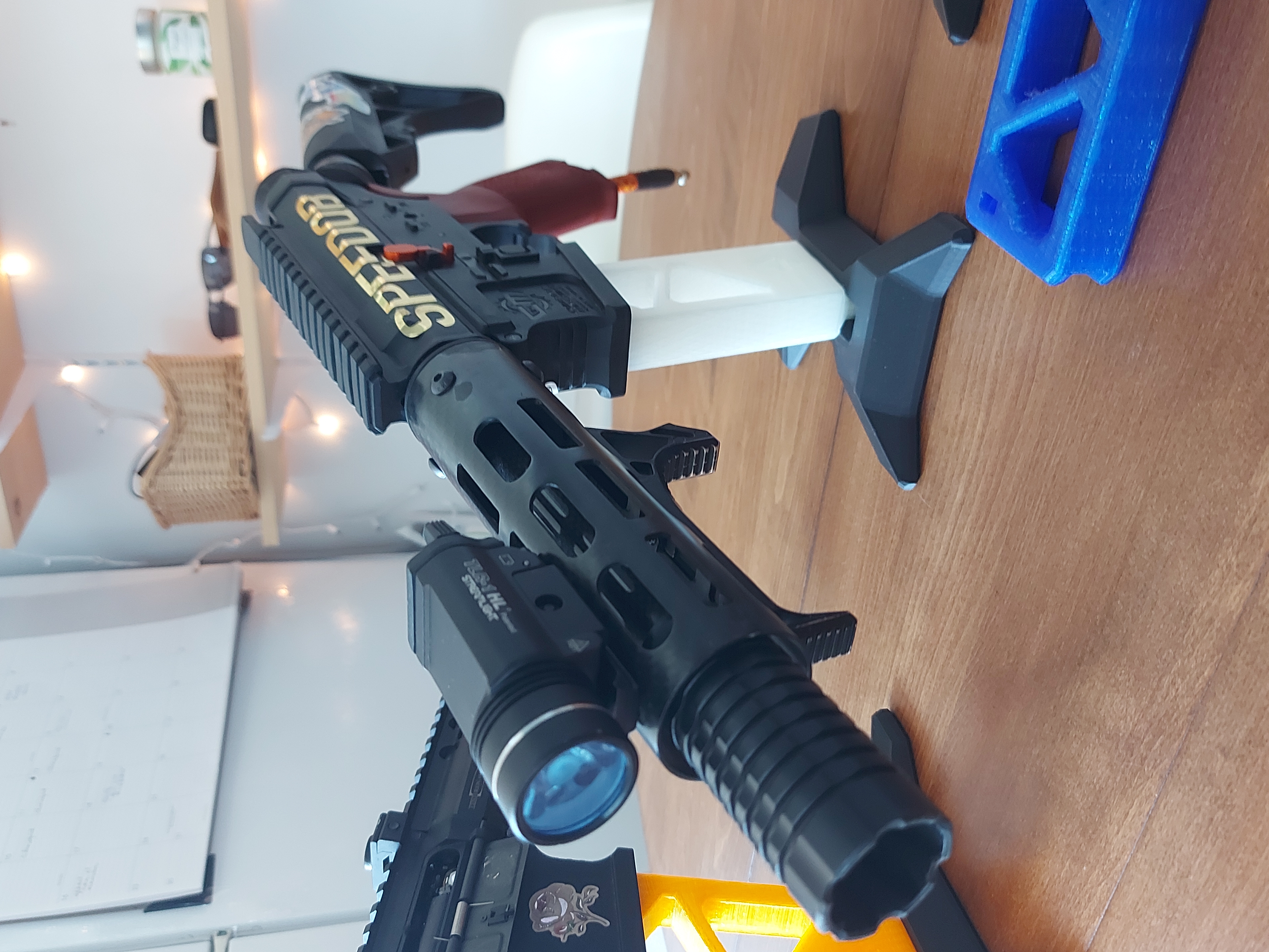 3D printed Airsoft Rifle Stand • made with ender3 and anycubic mega s・Cults