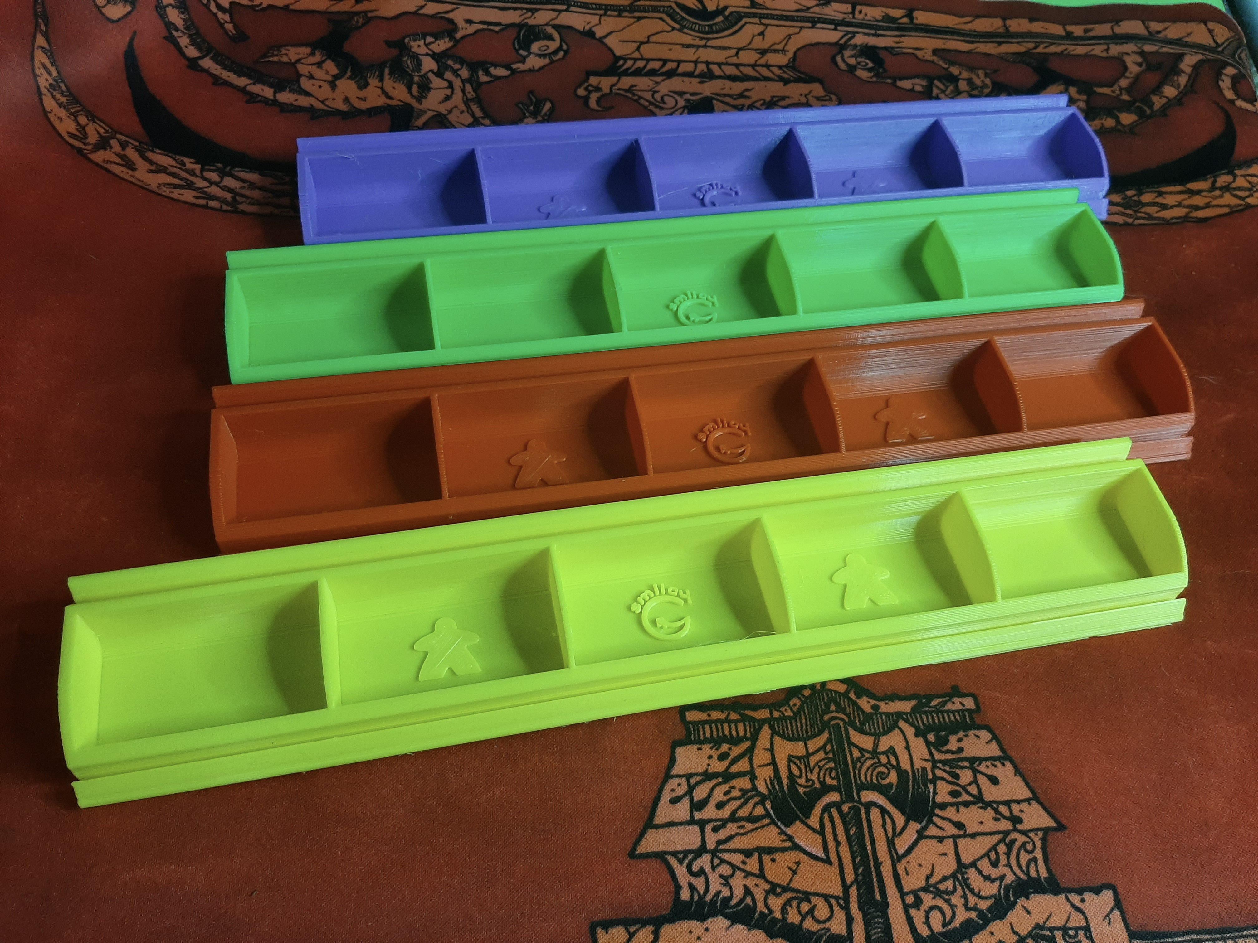 STL file board game card holder・3D printable model to download・Cults