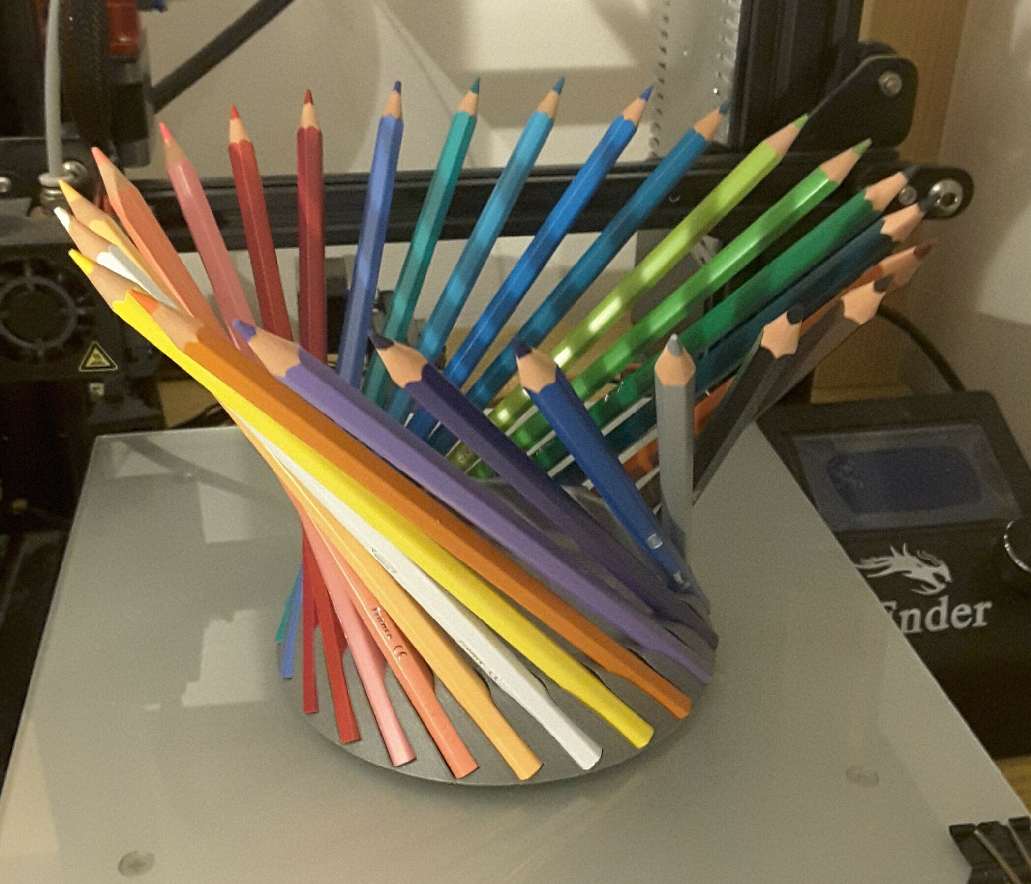 Free STL file Organizer for 24 crayons・3D printer design to download・Cults
