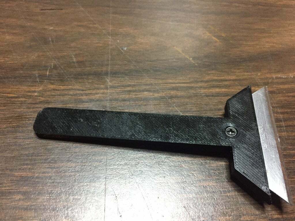 Free STL file Razor Blade Holder/Scraper 🪒・Model to download and 3D