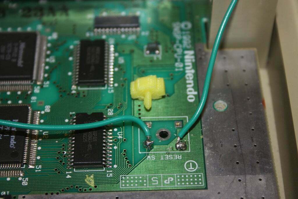 Free STL file SNES reset switch tactile button adapter 🎮・3D printable