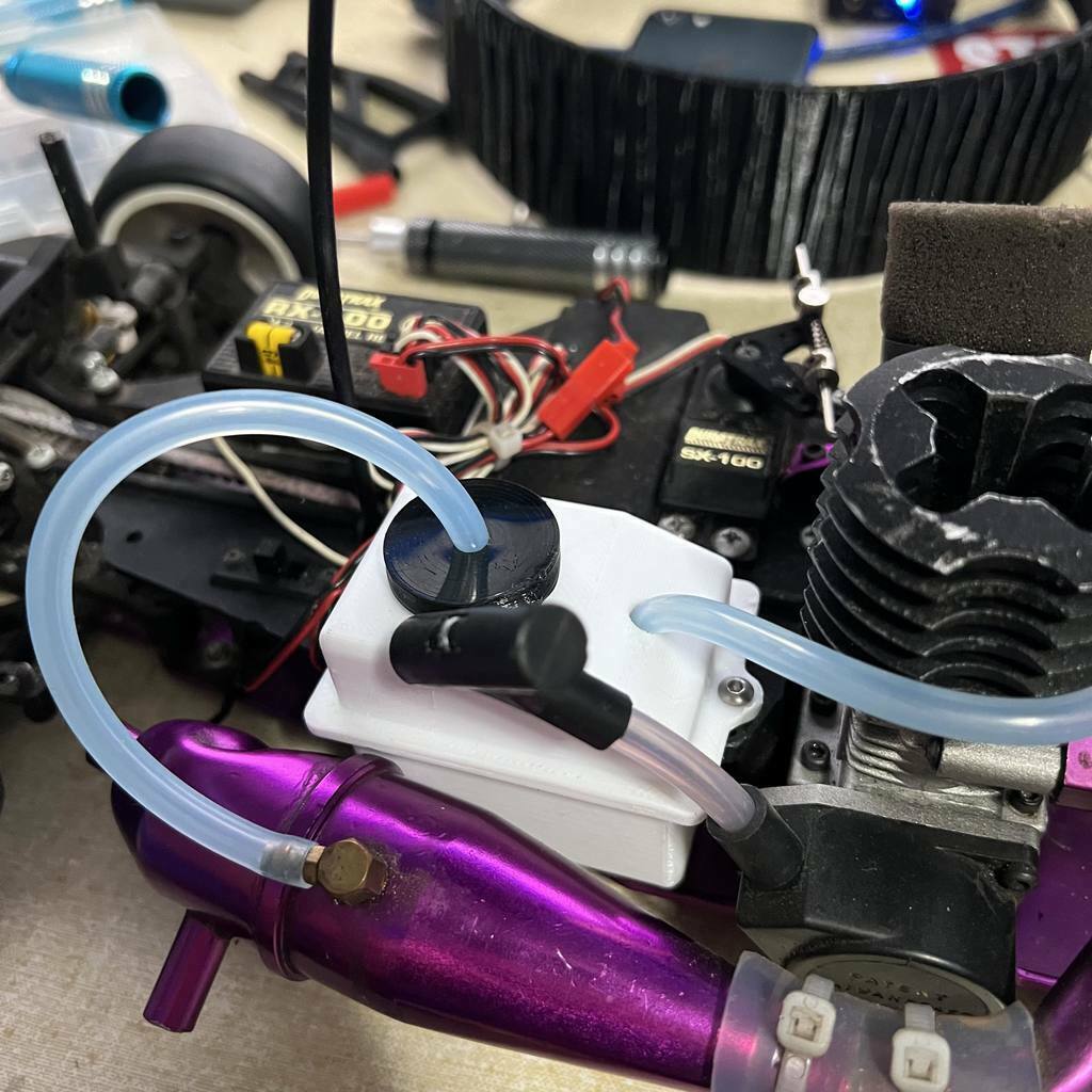 Free 3D file 1/10 Nitro Fuel Tank For Duratrax Street Force ⛽・3D