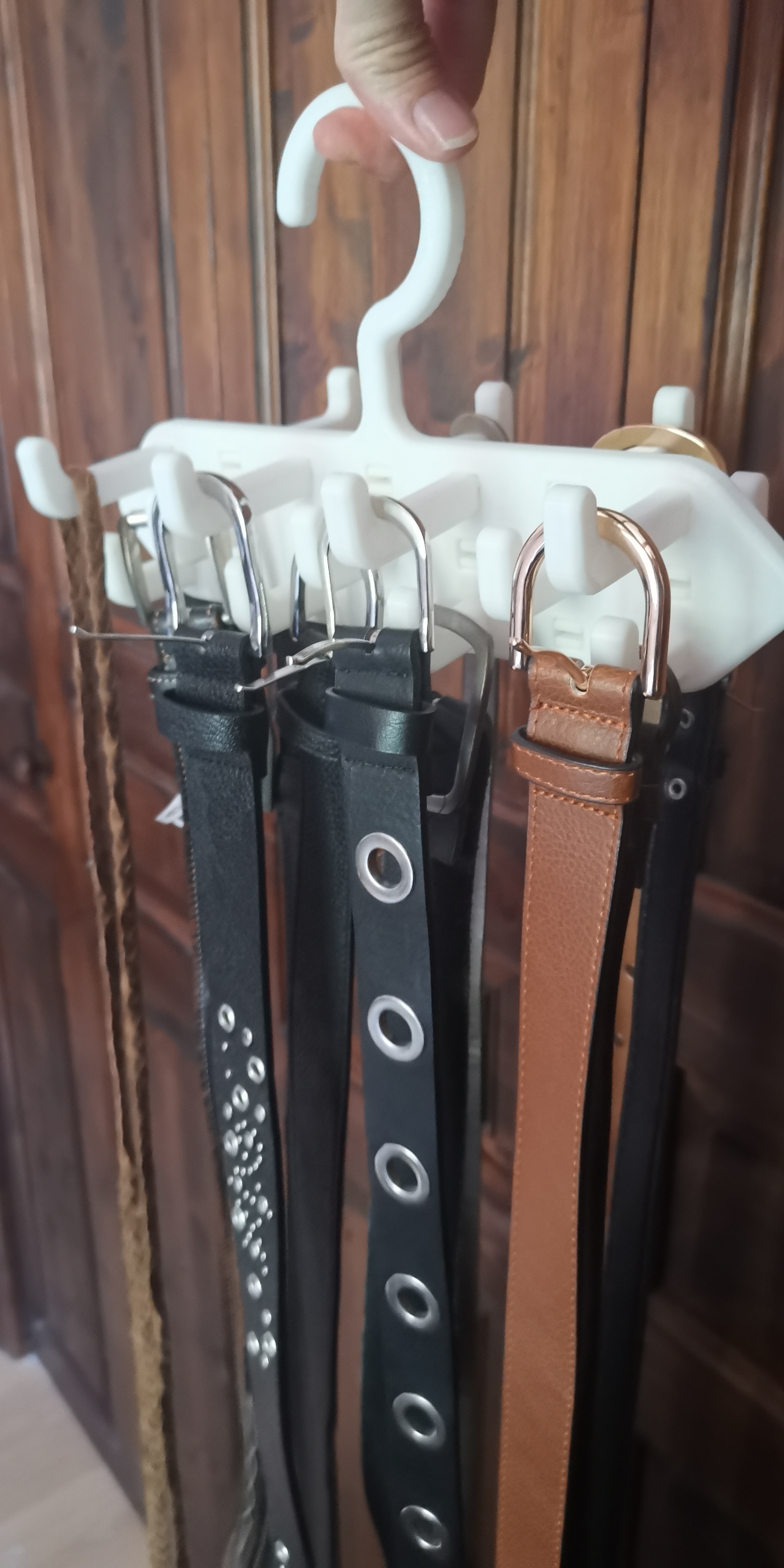 STL file Belt Hanger・3D print model to download・Cults