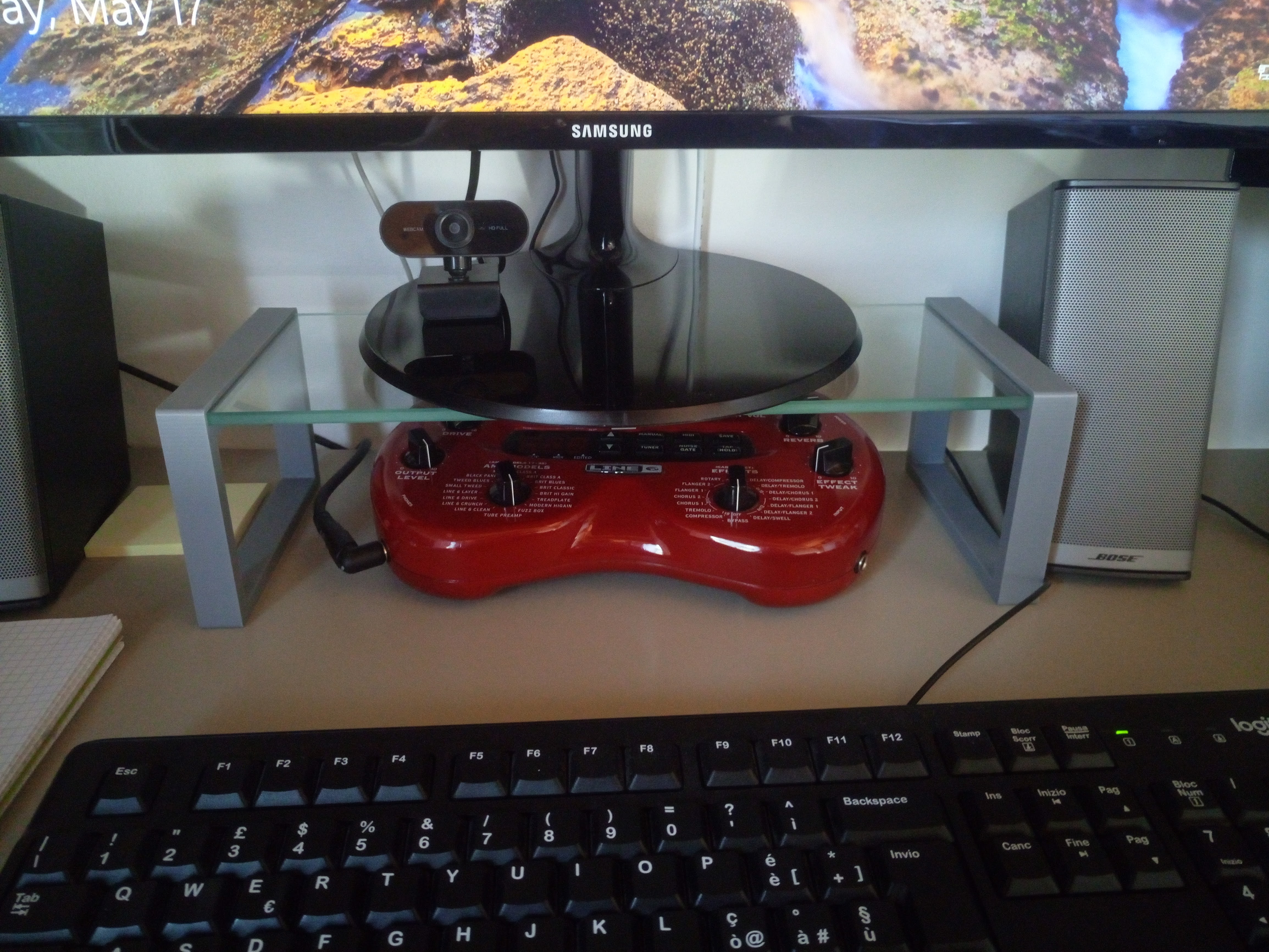 Free STL file Minimalistic monitor stand・3D printing idea to download・Cults