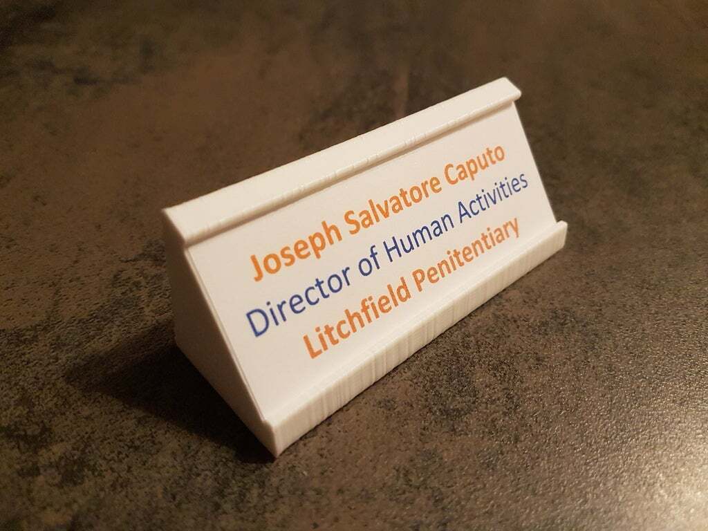 Free STL file Desk Paper Name Tag Holder 🏢・3D printing design to ...