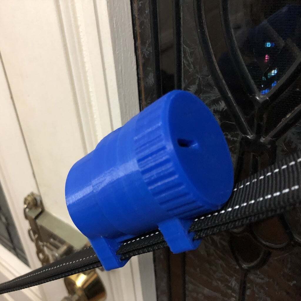 Free STL file Dog bag holder with strap clip・3D print model to download