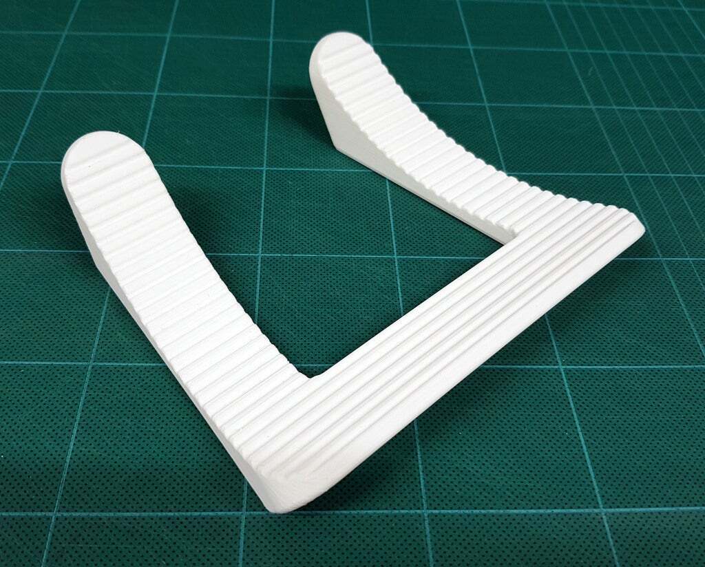 Free STL file Echo Show 2nd Generation Adjustable Stand・3D printable ...