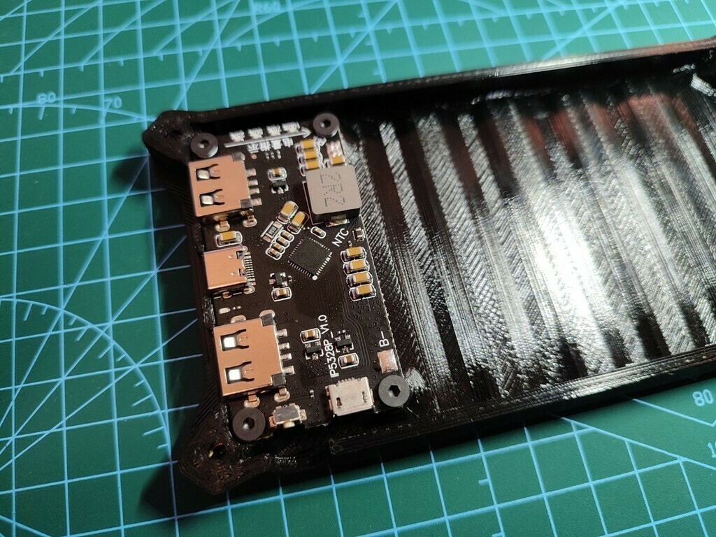 Free 3D file IP5328P Power Bank module case (5x 18650 cell) 🏦・3D print