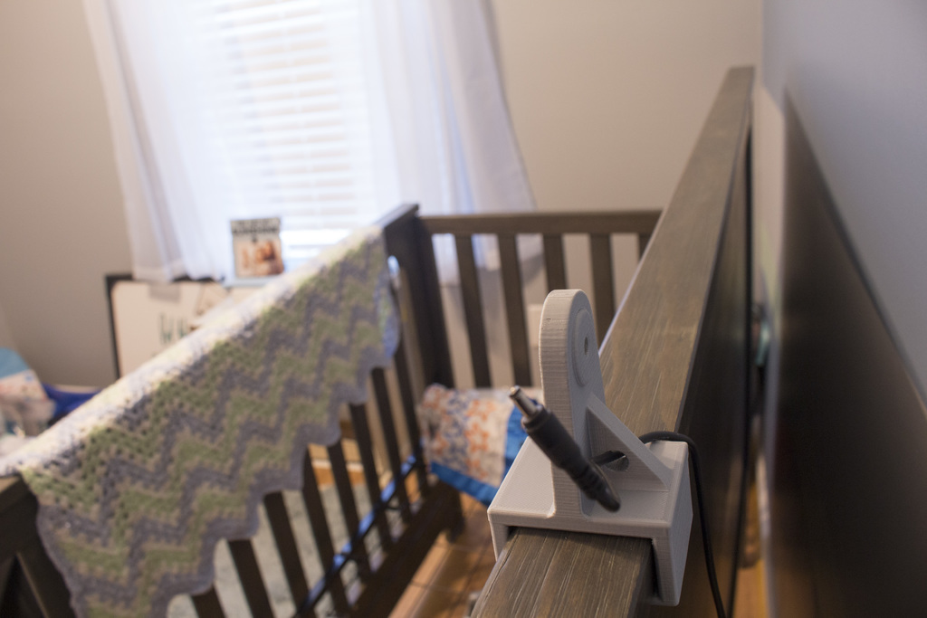 Free 3D file Simmons Crib Adapter for Amcrest PRO HD Baby Monitor 👶・3D