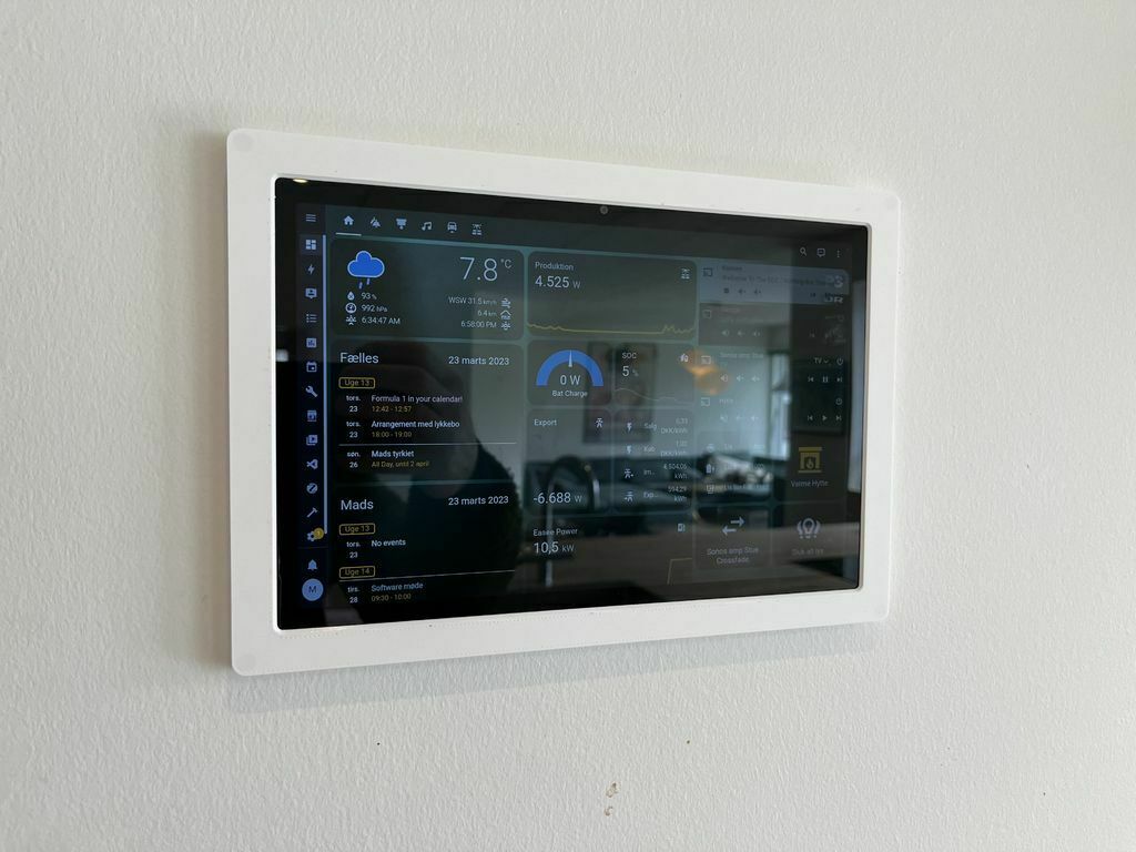 Free 3MF file Samsung Tab A8 Wall mount 👽・3D printable model to ...
