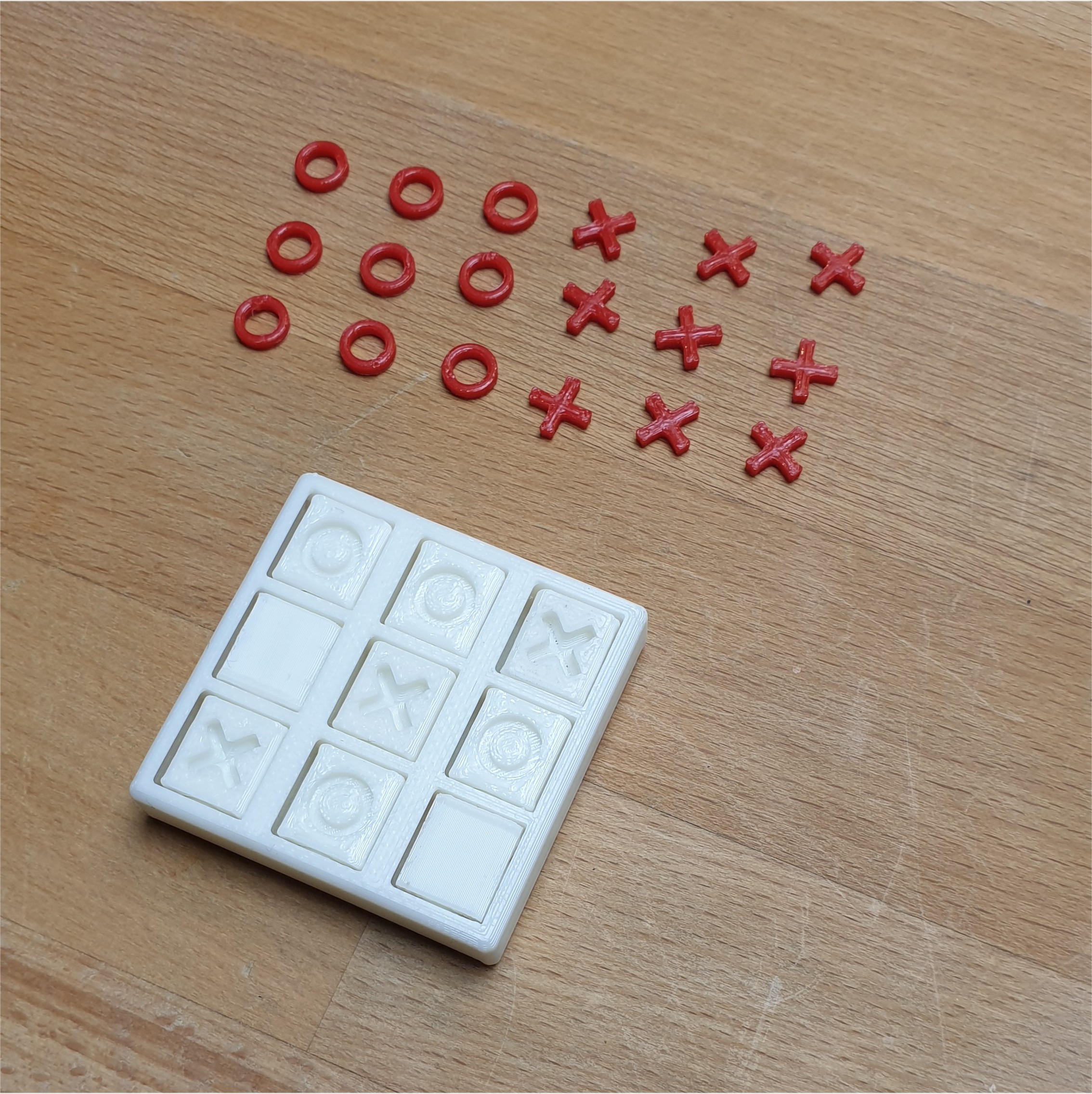 3D file Tic Tac Toe - pocket version・3D printing idea to download・Cults