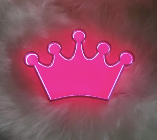 Pink Led Crown 3D printable Pink led crown lighting • made with Ender 3・Cults