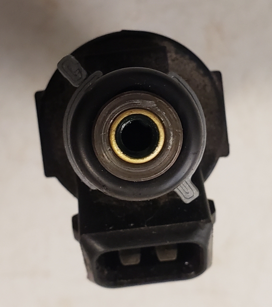 Free 3D file Fuel Injector Retaining Clips・3D printing design to