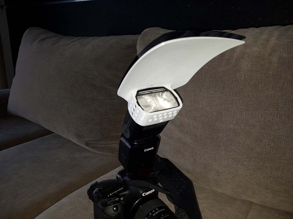 Free STL file canon 600EXRT flash diffuser・3D printer model to download・Cults
