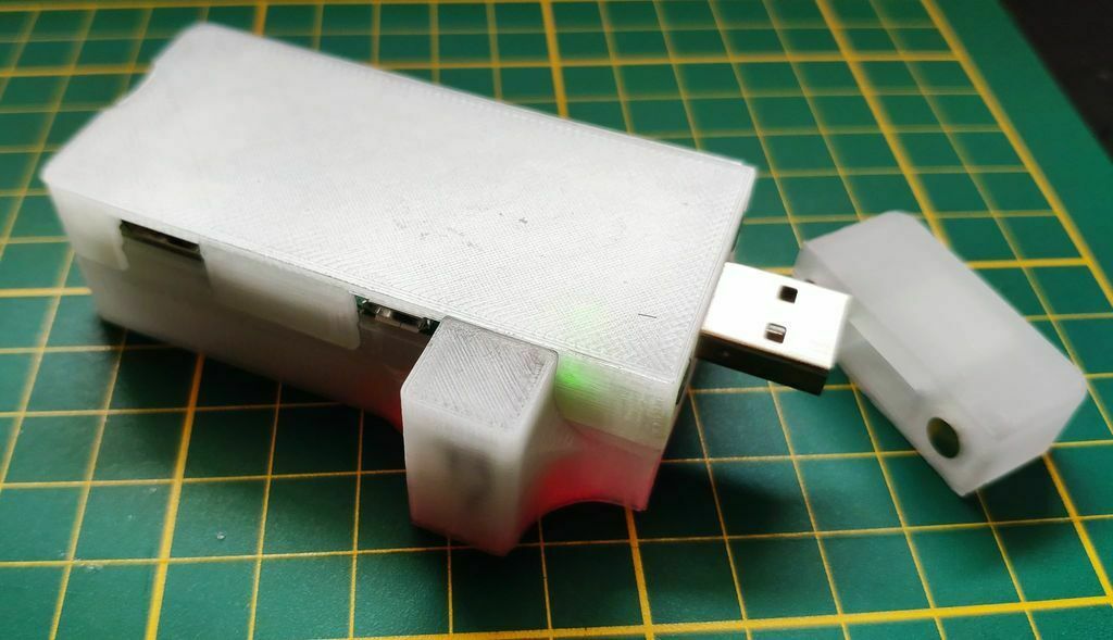 free-3d-file-raspberry-pi-zero-usb-dongle-case-with-battery