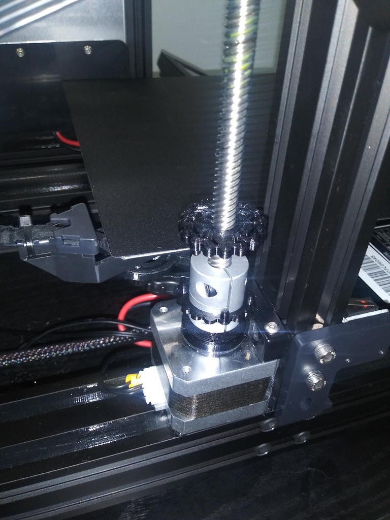 Free 3D file Ender 3 Z axis COUPLER KNOB and bearing shield・Object to