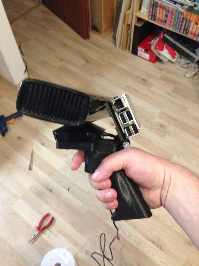 Free 3D file Kinect and Raspberry Pi2 with display mount・3D printable