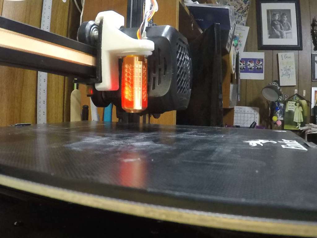 Free STL file Ender 3 v2 GoPro Z Axis Mount・3D printing design to ...