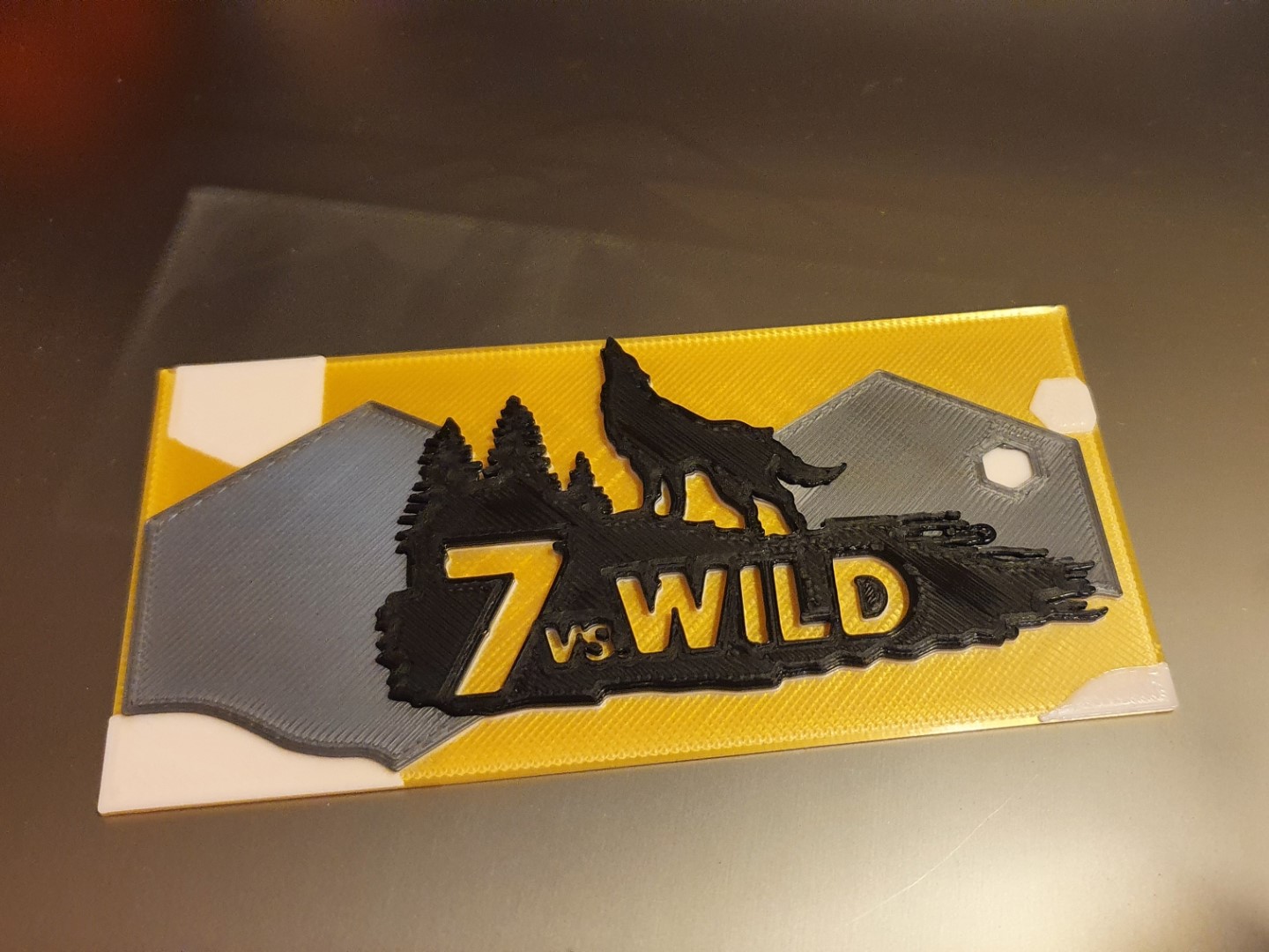 STLDatei 7 vs Wild Survival Logo 🐺・3Ddruckbares Design zum