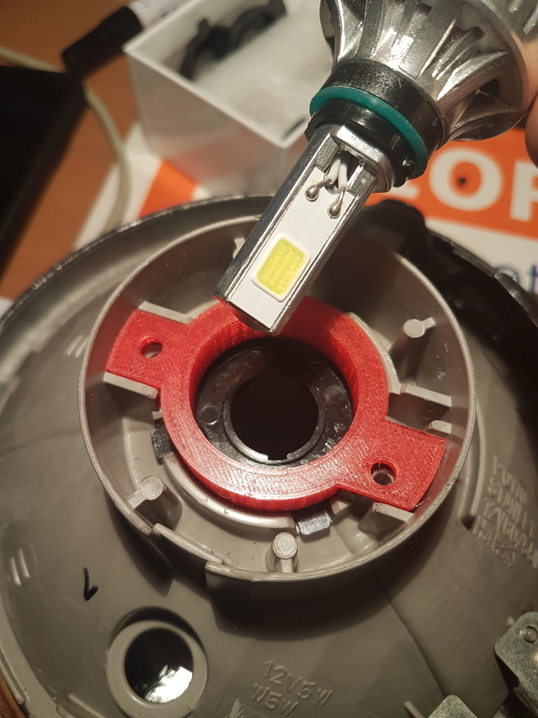 Led Adapter Suho Free 3D file Suzuki SV650 Led Lamp Adapter・3D printable design to ...