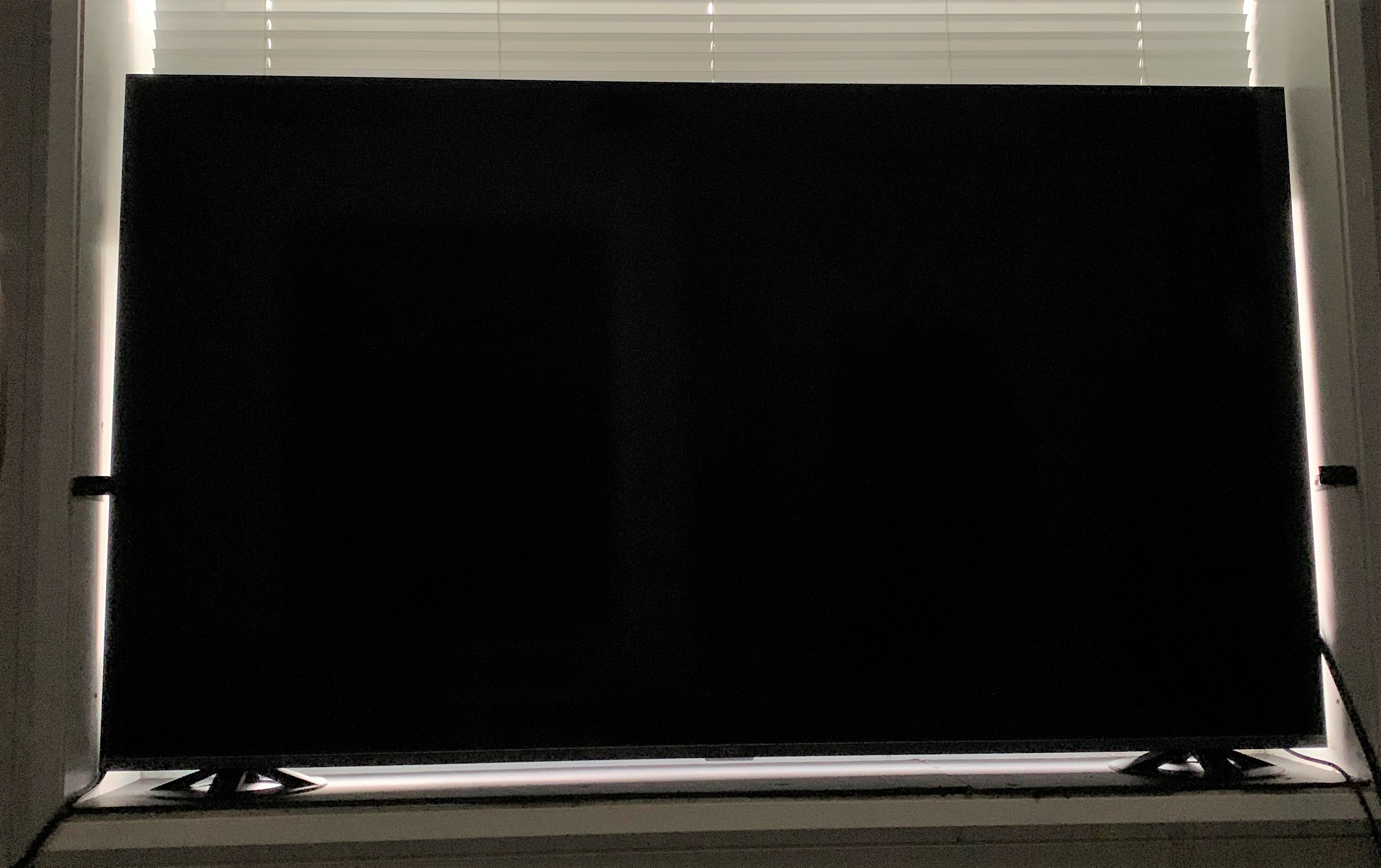 3D file TCL Roku TV Series 36 Smaller Legs/Stand・3D printer model to