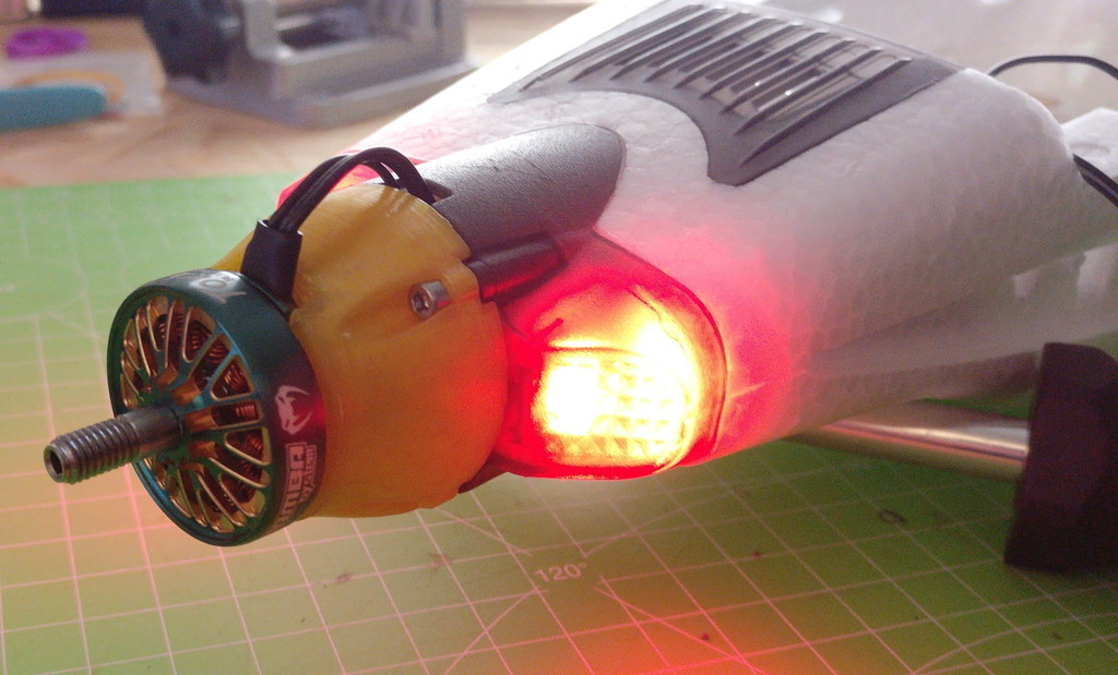 Free 3D file Diatone R690 / Hee Wing F-01 Motor Mount 🪶・3D printer ...