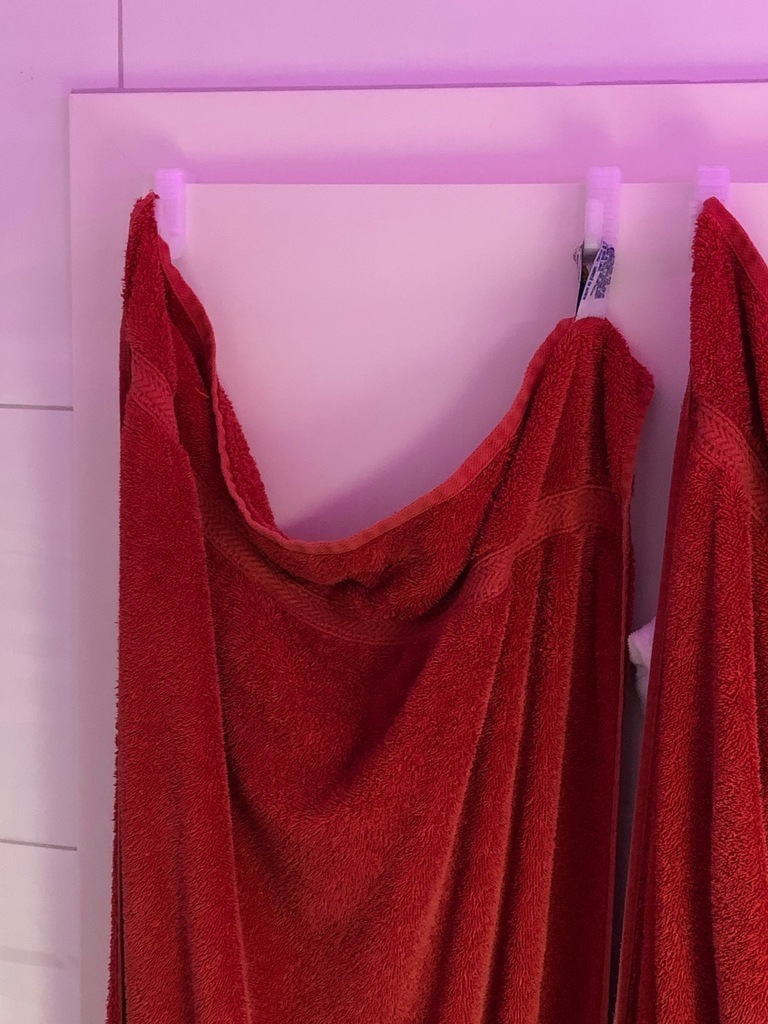 Free 3D file Bathroom Towel Drying Hook 🪝・3D printing idea to download