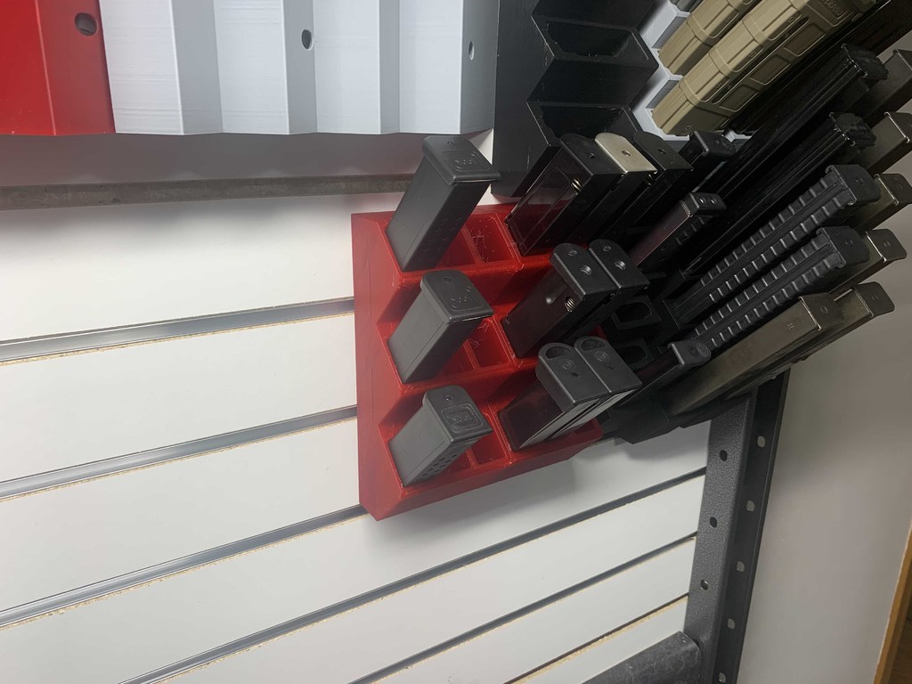 Free 3D file Glock 9mm mag to slatwall・3D printer model to download・Cults
